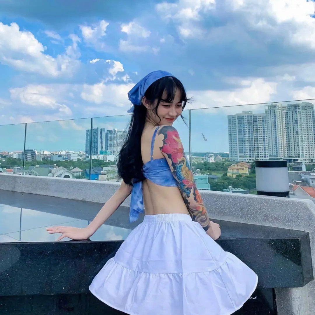 防暴女孩